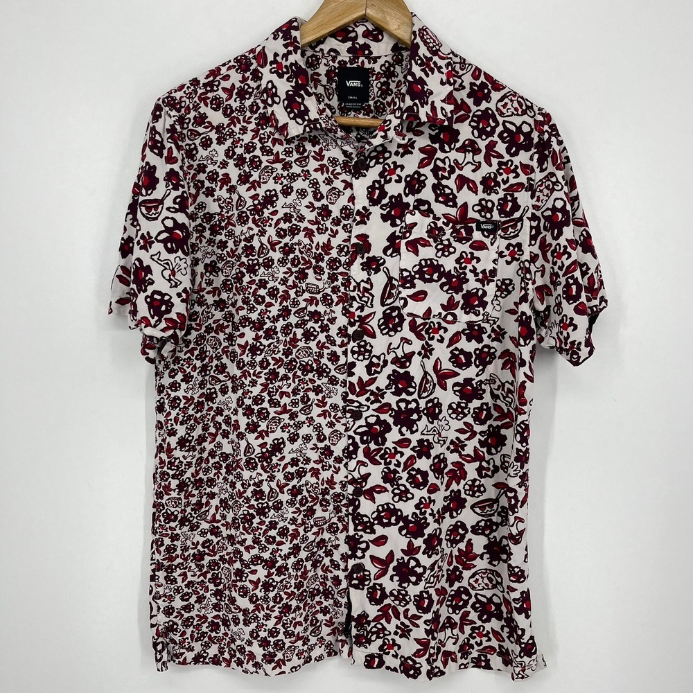 Vans Mens Small Red White Floral Mushroom Print Short Sleeve Button Down Shirt